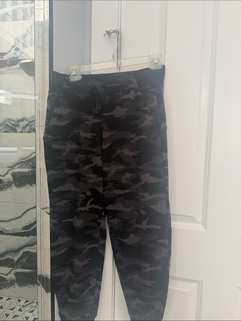 Athleta Black & Gray Camo Jogger Pants